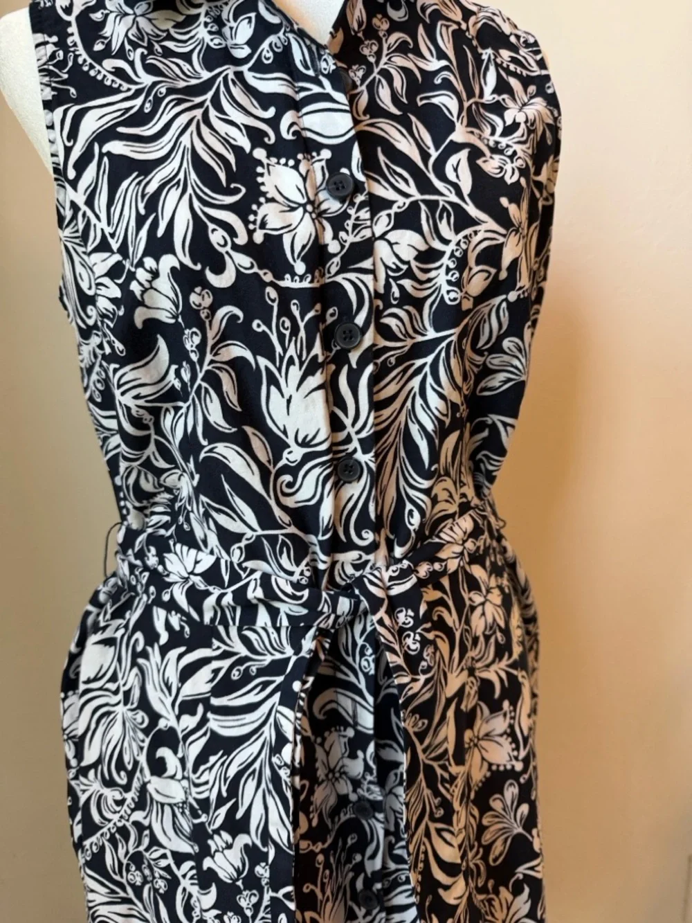 Sleeveless Navy & White Floral Shirt Dress with Tie Waist - Picture 2 of 8
